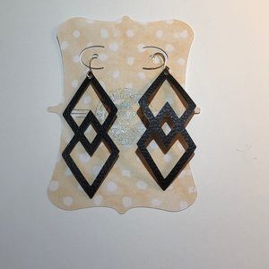 Diamond shaped faux leather earrings